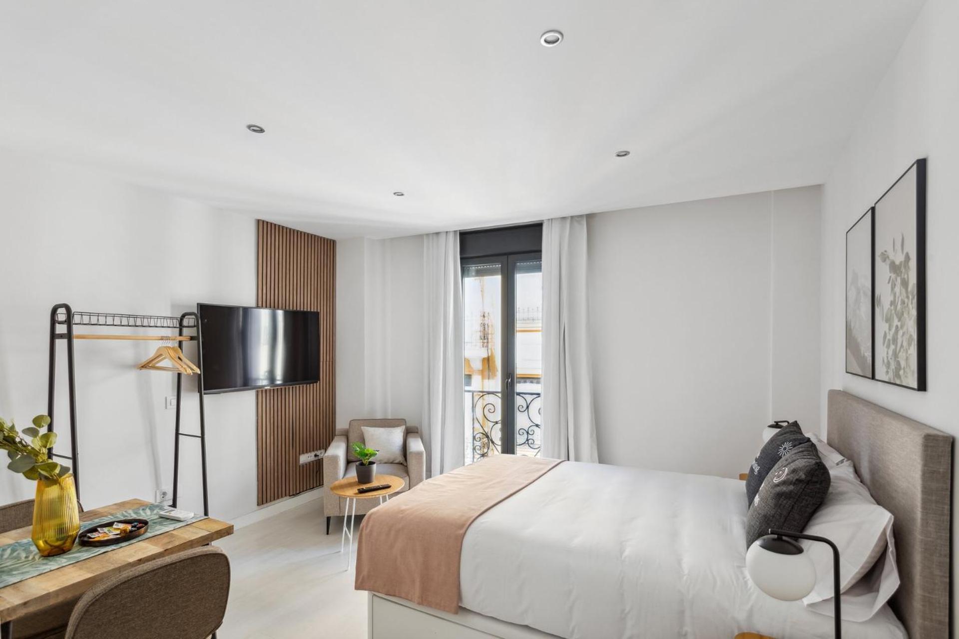 Limehome Madrid Calle De La Paloma ภายนอก รูปภาพ